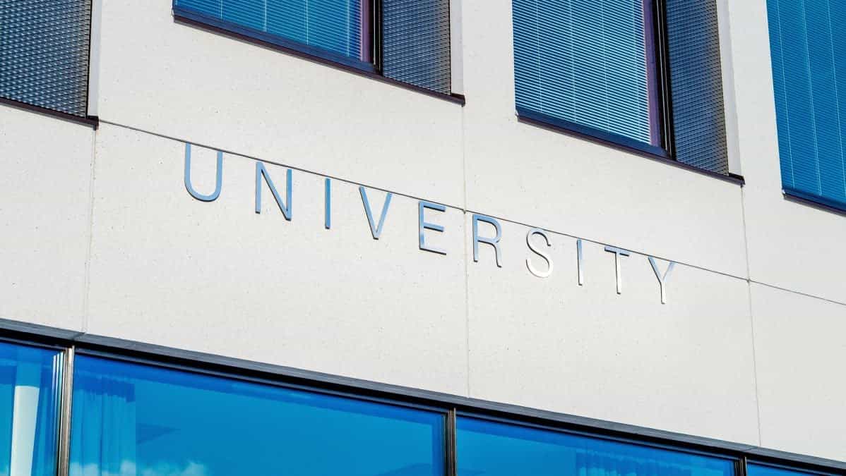 South Korean university issues blockchain-stored diplomas amid the spread of the coronavirus