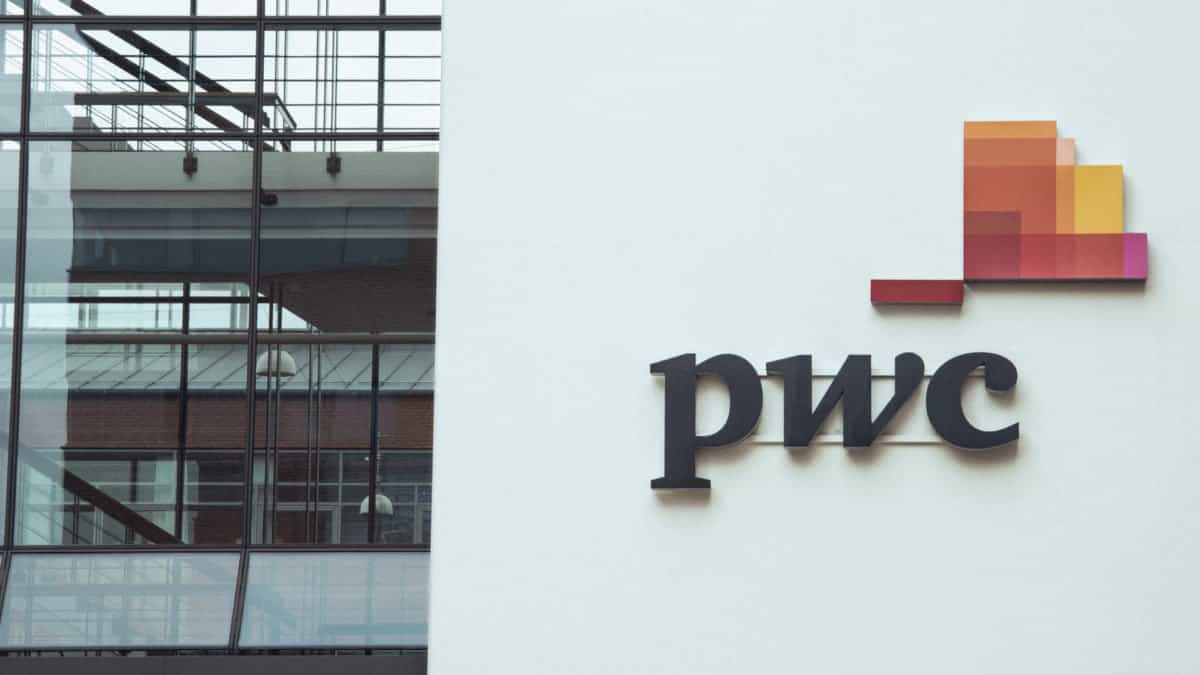 Crypto fundraising and M&A deals shifting outside of the US, says PwC