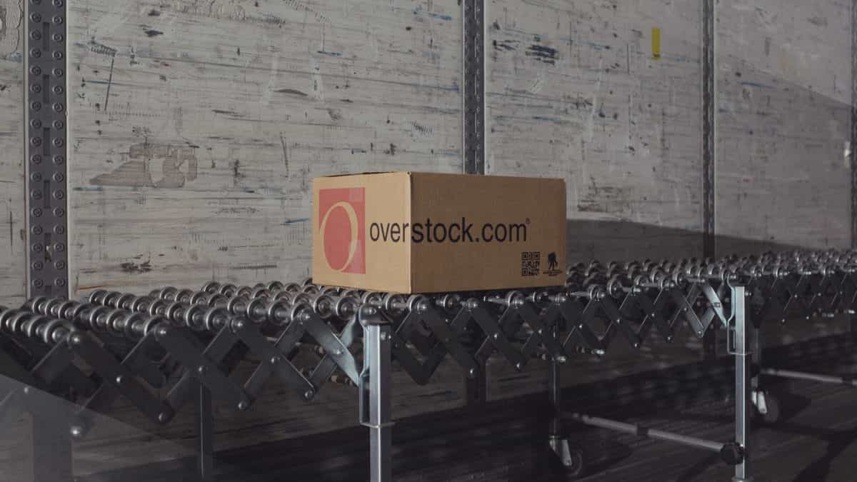 Overstock will restructure its planned crypto dividend to end lockup period for preferred shares