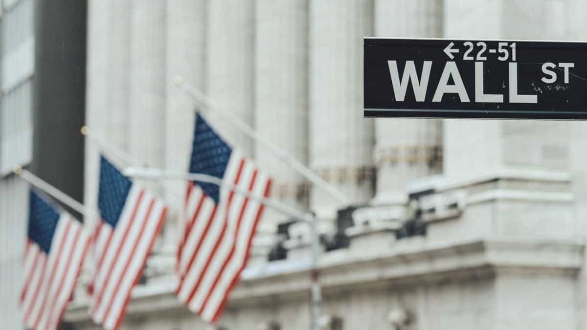 Gemini IPO trades over $40 per share, sending Winklevoss-led firm's valuation to $4.75 billion