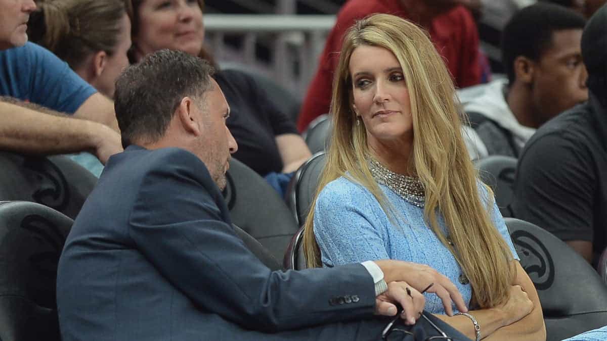 Senator Kelly Loeffler, former Bakkt CEO, sold millions in stock before coronavirus-induced market crash