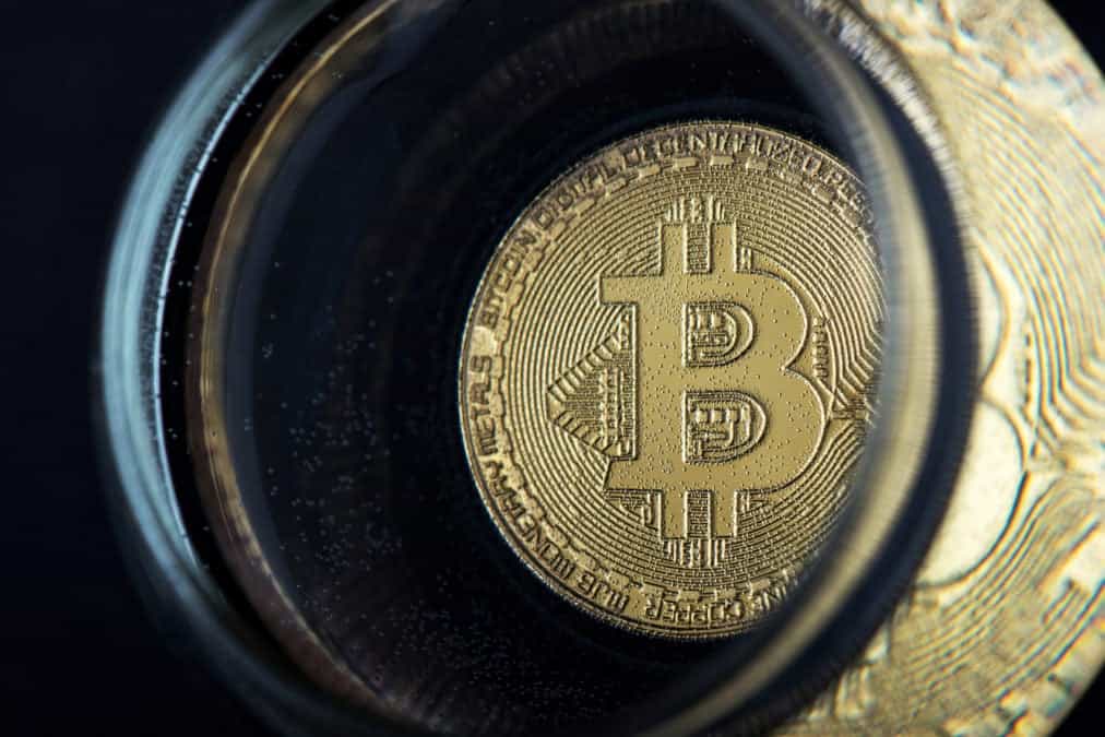 Dutch authorities arrest two people amid crypto money-laundering investigation