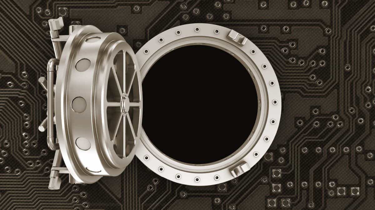 Miner wallet containing 4,000 BTC breaks 14-year dormancy: Lookonchain