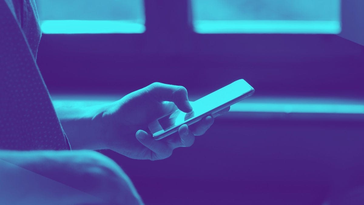 Retail signal flashes as Coinbase climbs 63% in App Store charts