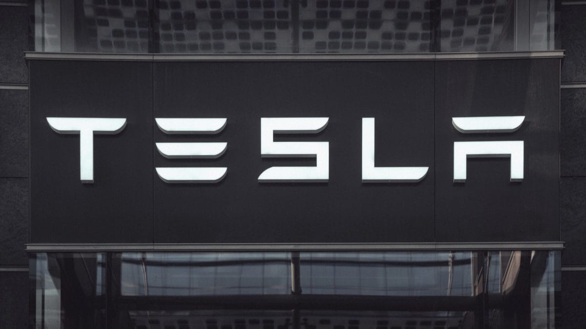 Tesla reports $600 million paper gain from bitcoin holdings in Q4 under new accounting rules