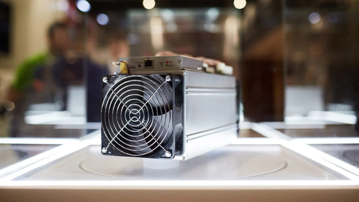 Marathon forms Abu Dhabi bitcoin mining JV; initial project of 250MW