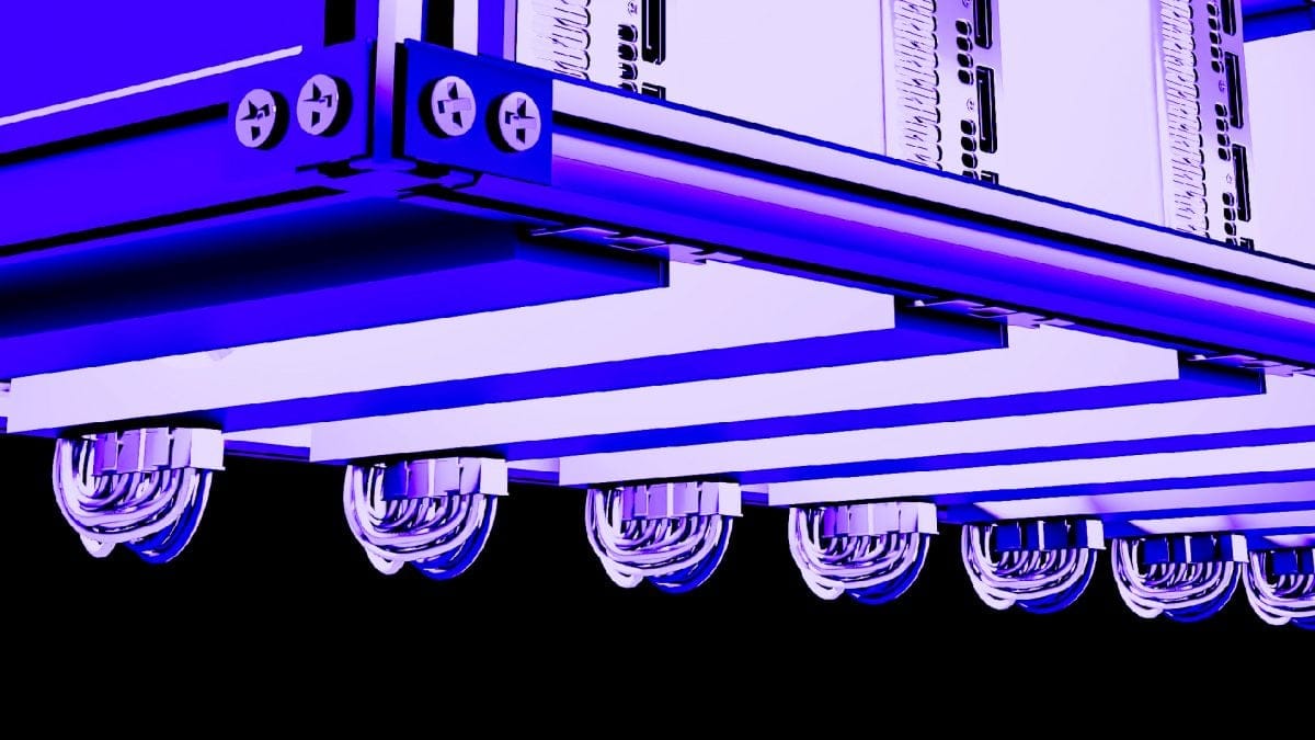 Bitcoin miner CleanSpark reports $42.3 million net loss, missing estimates