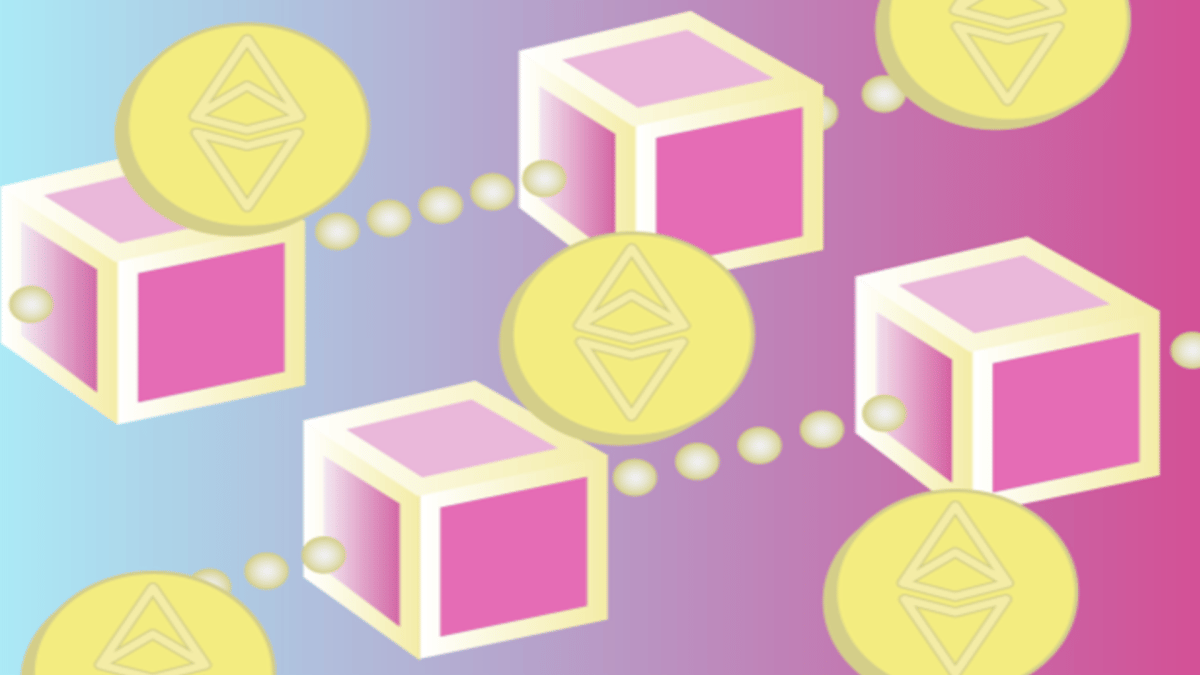 On-Chain and Off-Chain Infrastructure for Blockchain NFTs