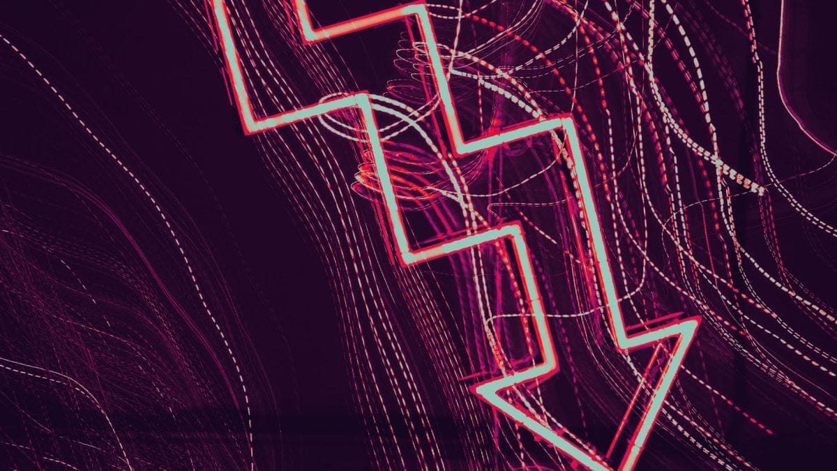 Crypto liquidations near $10 billion in historic drawdown following Trump's 100% tariffs on China