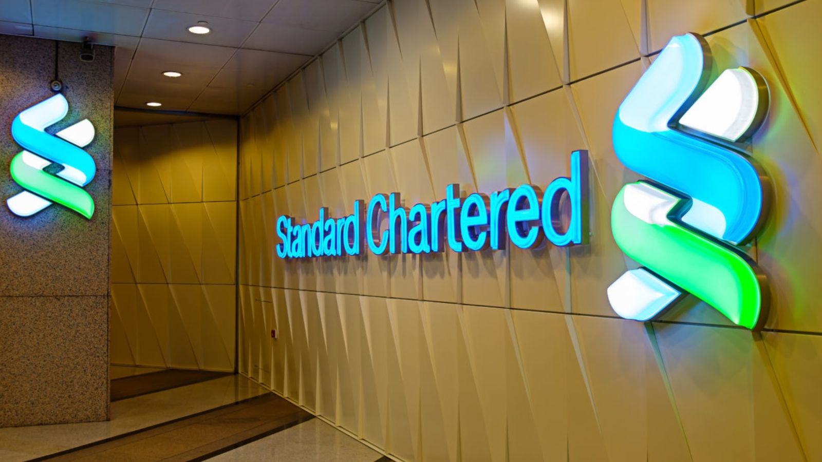 Standard Chartered to expand crypto custody services in Singapore