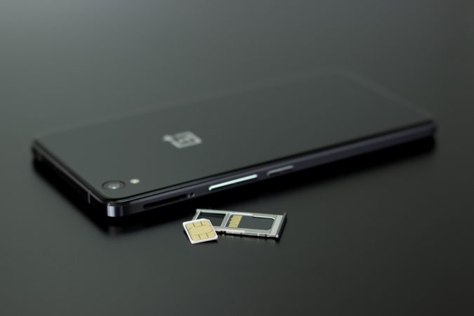 US authorities arrest 2 in alleged SIM swap cryptocurrency theft scheme