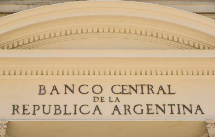 Argentina further imposes capital controls; sharply cuts USD buying limits to $200 a month