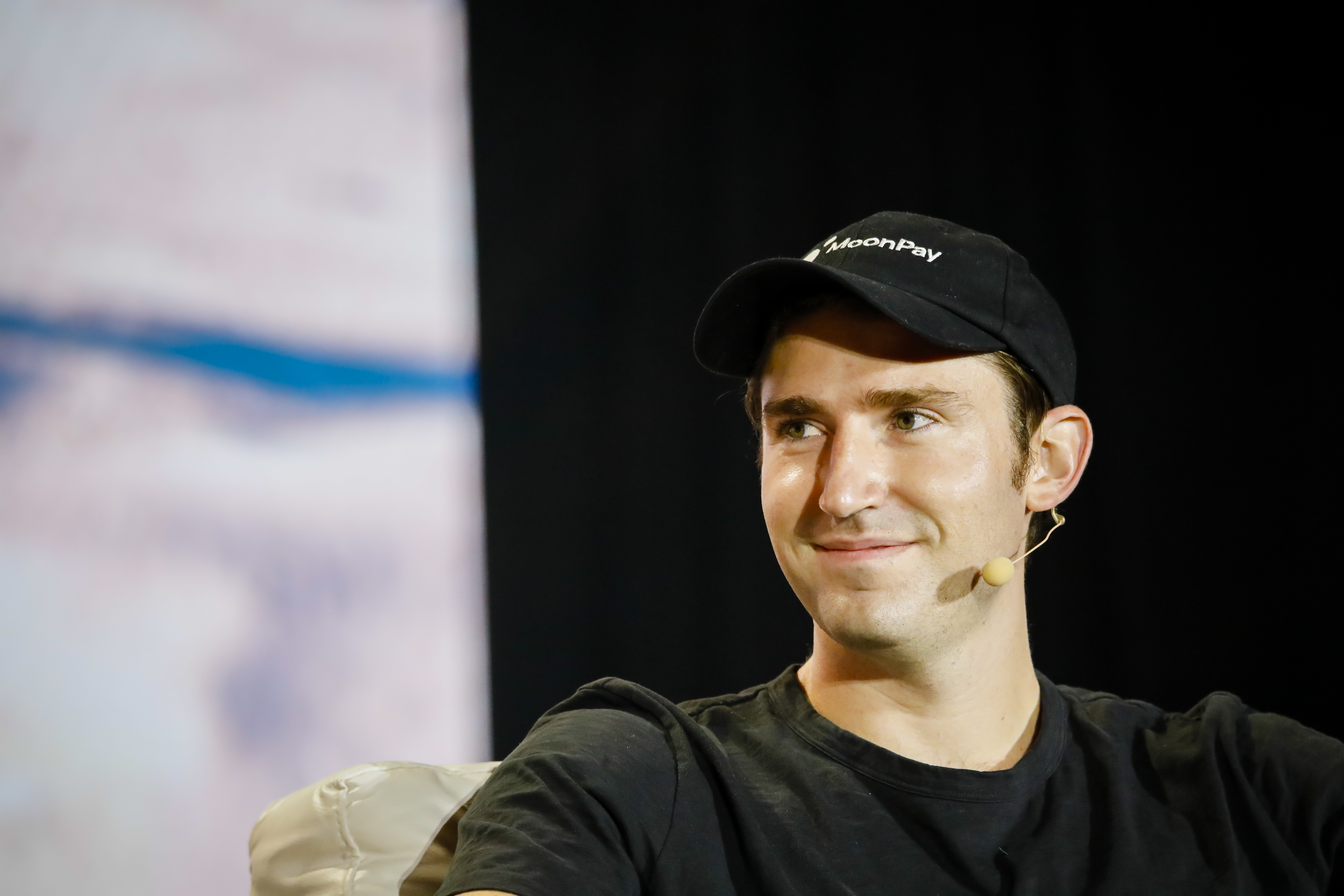 Crypto payments service MoonPay raises $555 million from Coatue and Tiger